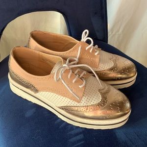 Beautiful Bellicci oxfords.